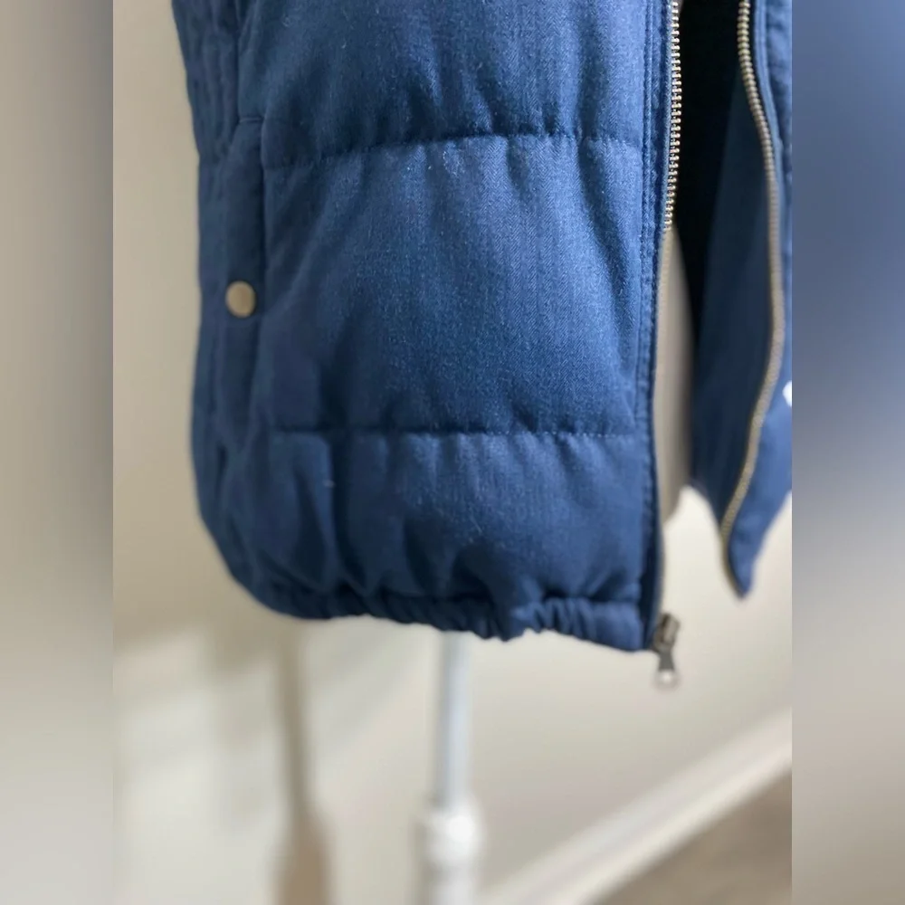 Small Old Navy Heavy Blue Zip Up Vest w/ Pockets - Picture 7 of 9